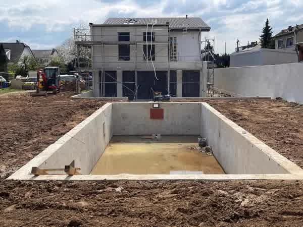 Gartenanlage Poolbau Baustelle Region Bonn – GaLaBau Brüder Berisha
